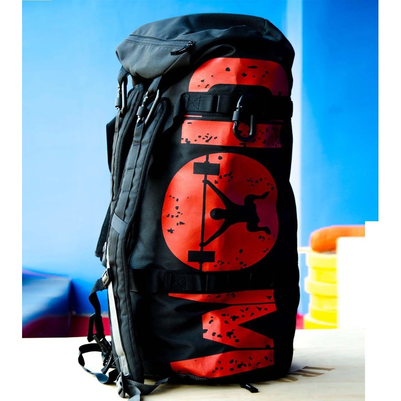 Armour Gym and Travel Bag with Carabiner | KIBI SPORTS