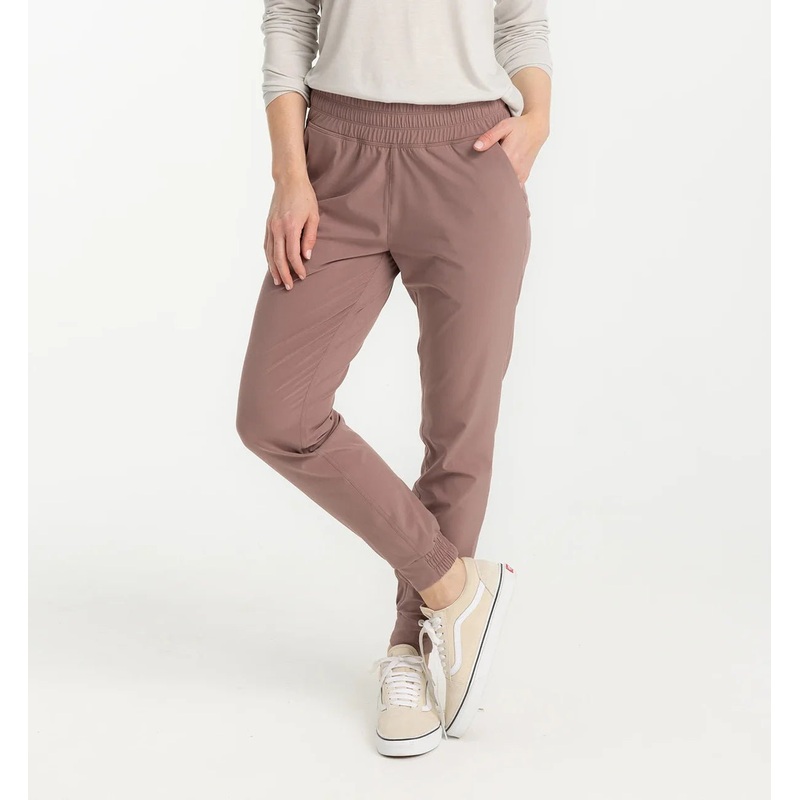 Freefly Women’s Pull-On Breeze Jogger