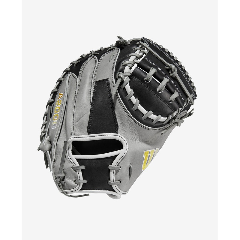 Wilson A2000 1799 33.5″ M2 Catchers Mitt 33.5″ Right Hand Throw